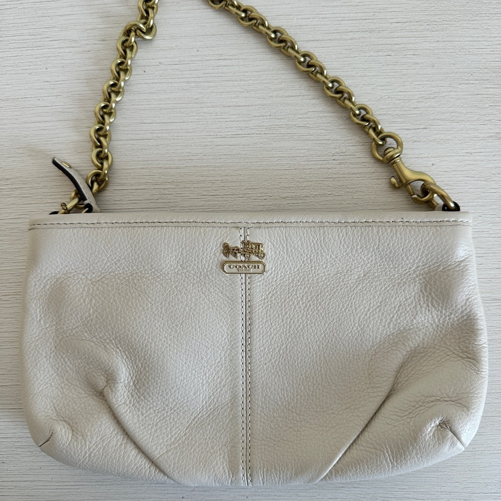 Coach Cream Leather Wristlet with Gold Chain